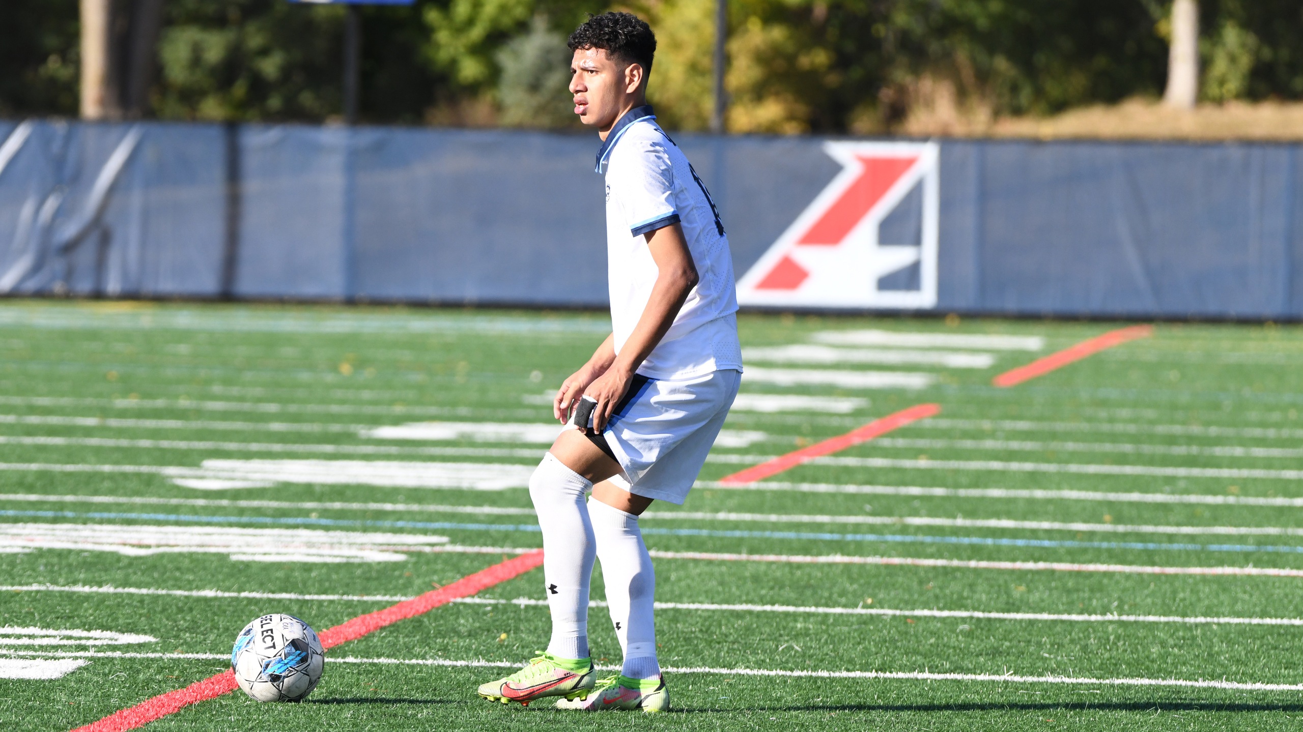 Pride score late goal to defeat Evangel University 2-1